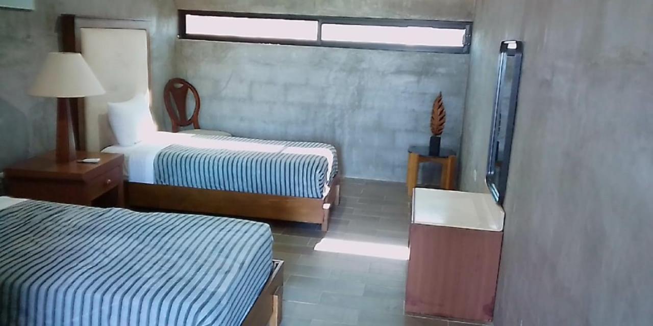 Hotelito Inn Aeropuerto Santa Anita  外观 照片